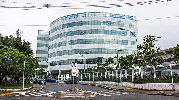 Centro Empresarial Limão